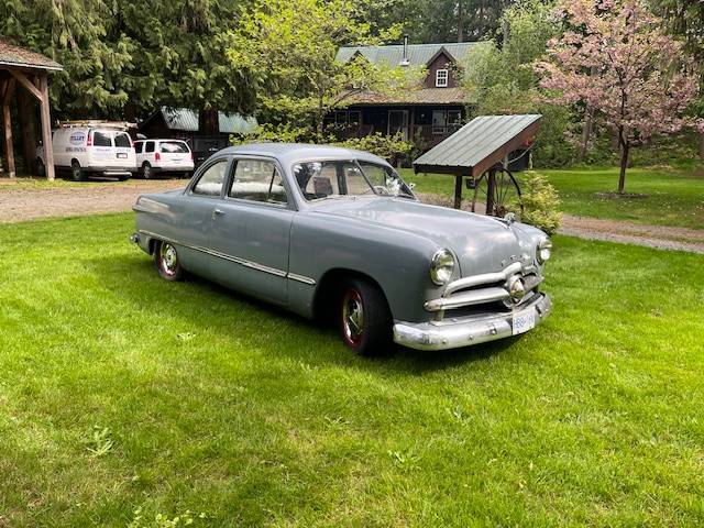 Ford-1949-grey-4
