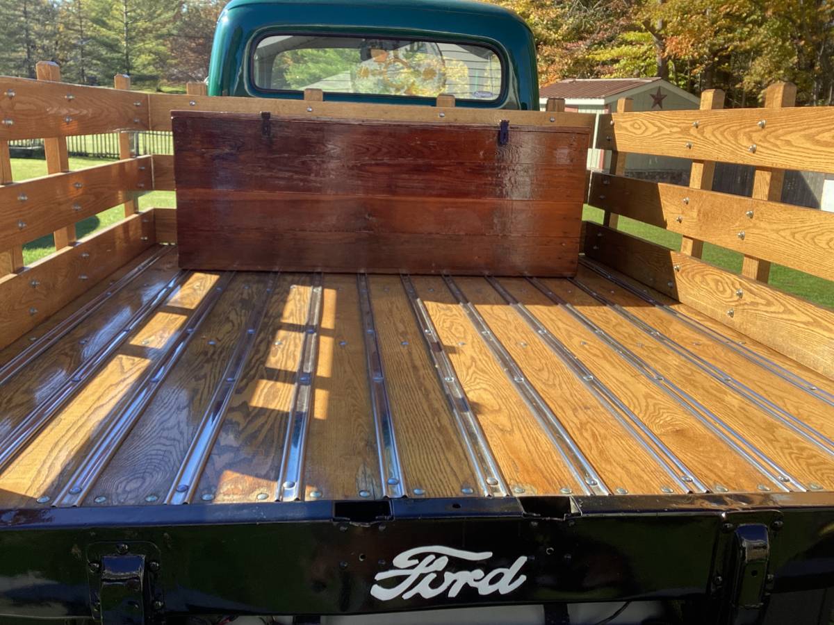 Ford-1951-8