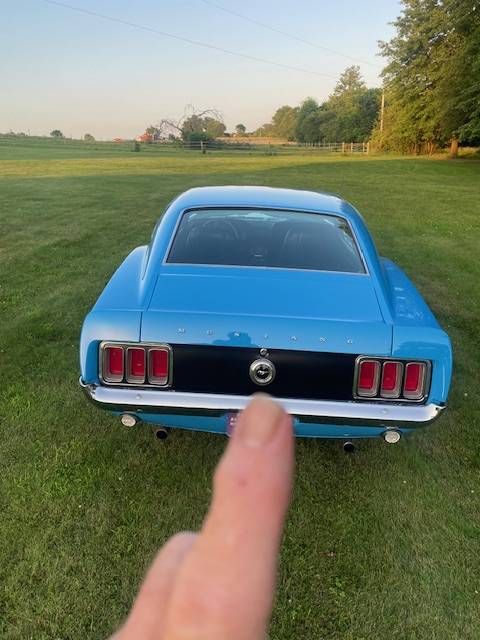 Ford-1970-blue-4