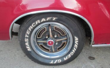 Ford-1975-red-4