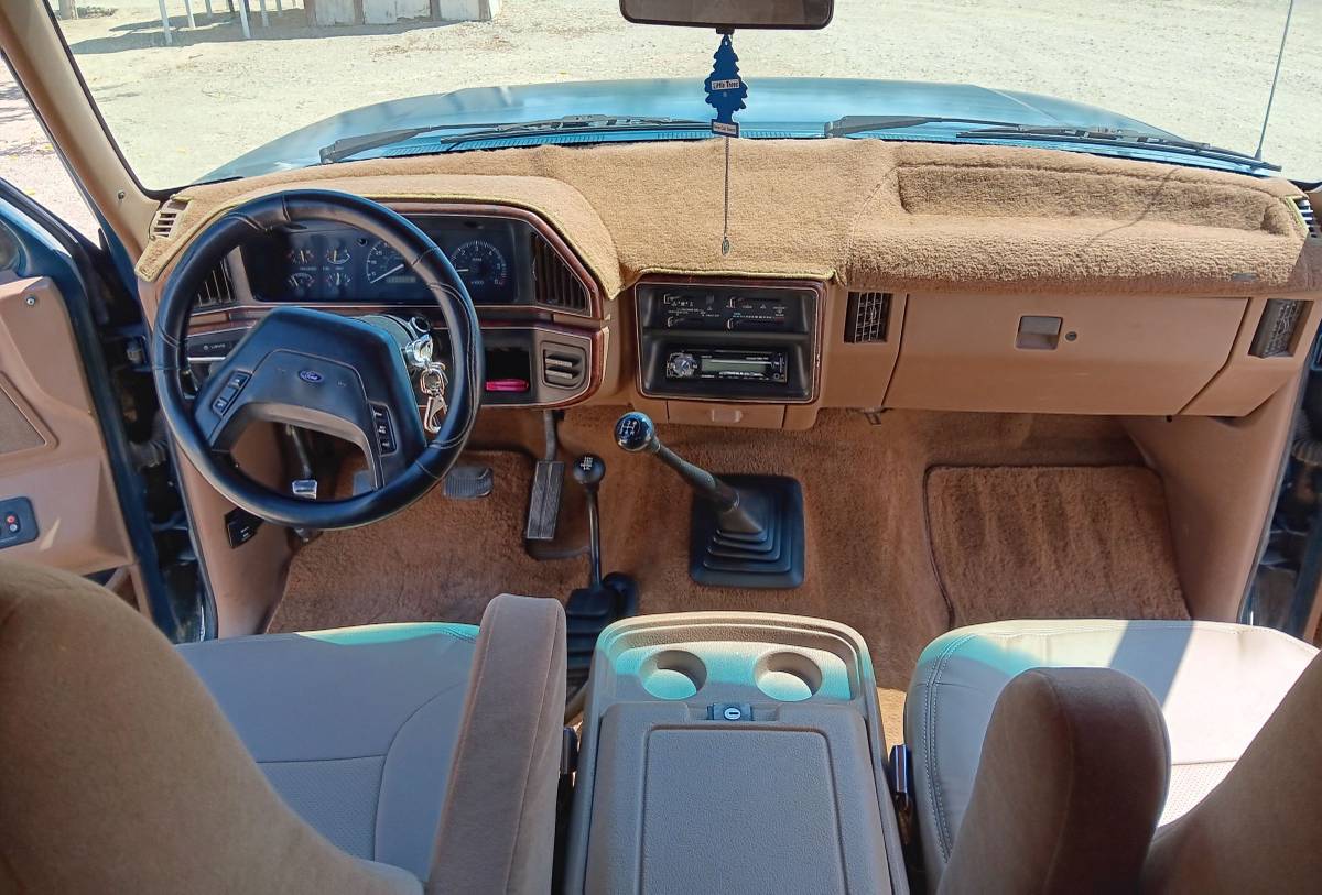 Ford-1987-22