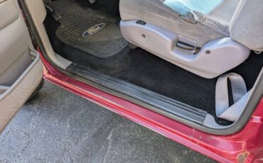 Ford-1995-red-12