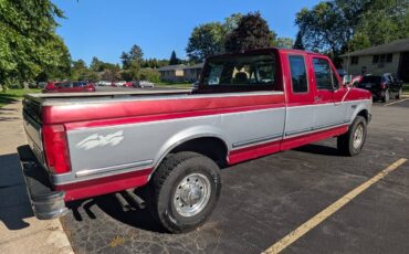 Ford-1995-red-8