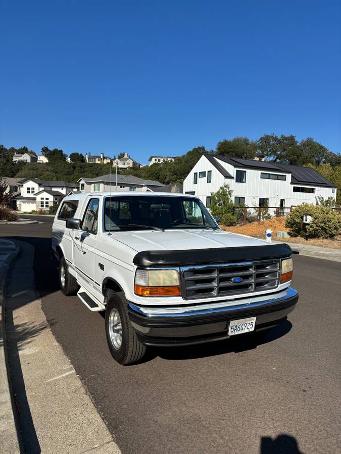 Ford-1995-white-4