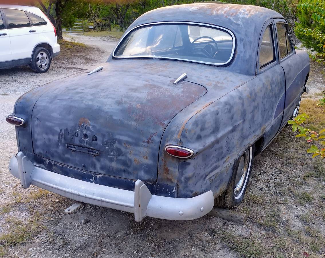 Ford-2-door-coupe-1950-4