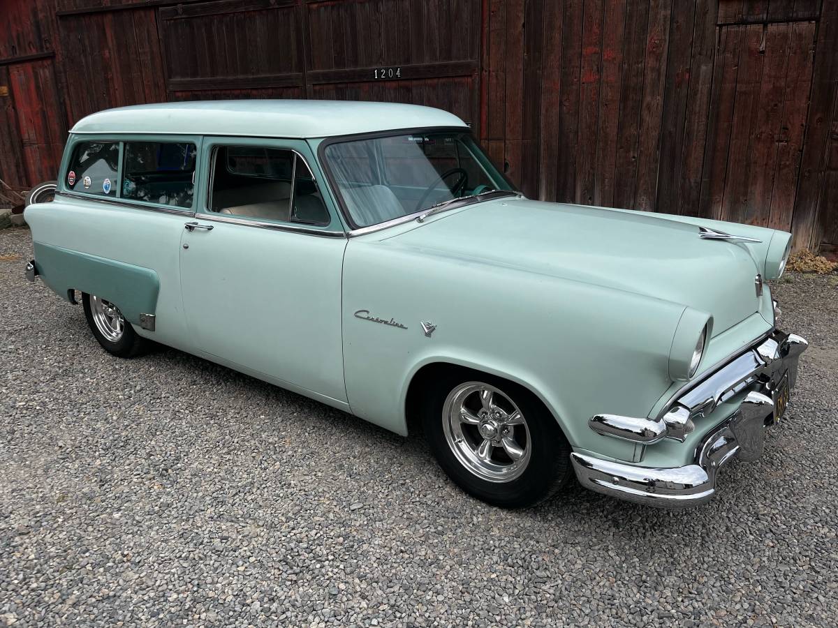 Ford-2-door-ranch-wagon-1954-green-1