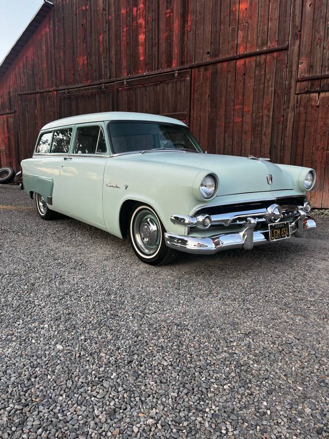 Ford-2-door-ranch-wagon-1954-green-3