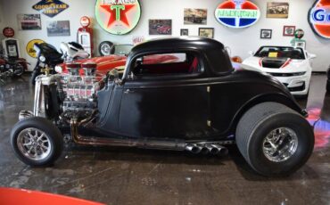 Ford-2-dr-coupe-1934-black-2
