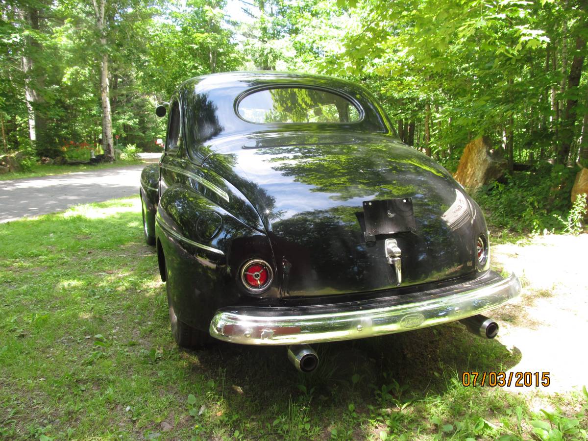 Ford-2-dr-coupe-1947-black-1
