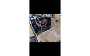 Ford-2-dr-sedan-1929-Tan-Tan-2