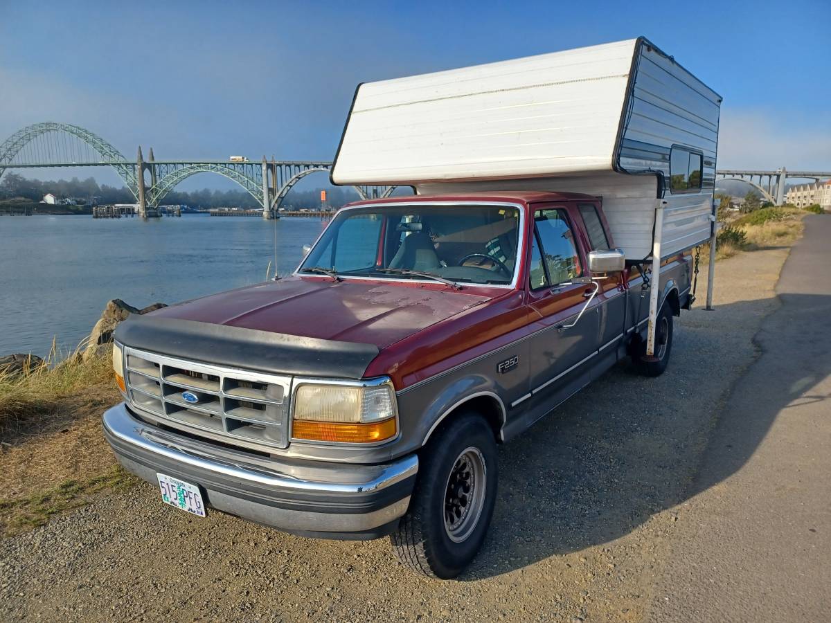 Ford-250-xlt-1992-red-5