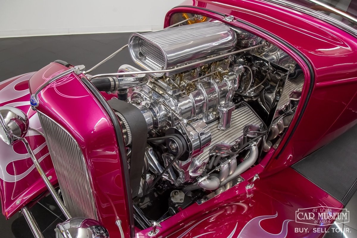 Ford-3-Window-1932-Coupe-14