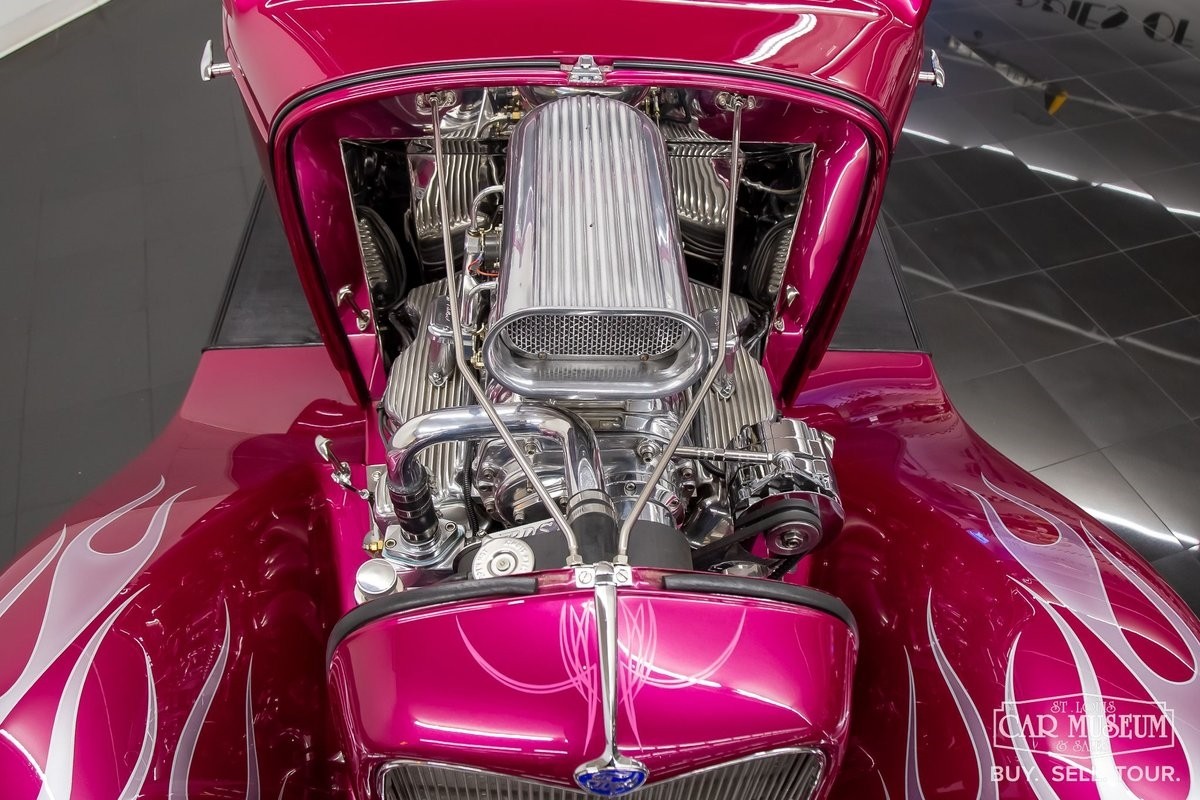 Ford-3-Window-1932-Coupe-16