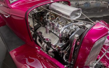 Ford-3-Window-1932-Coupe-37