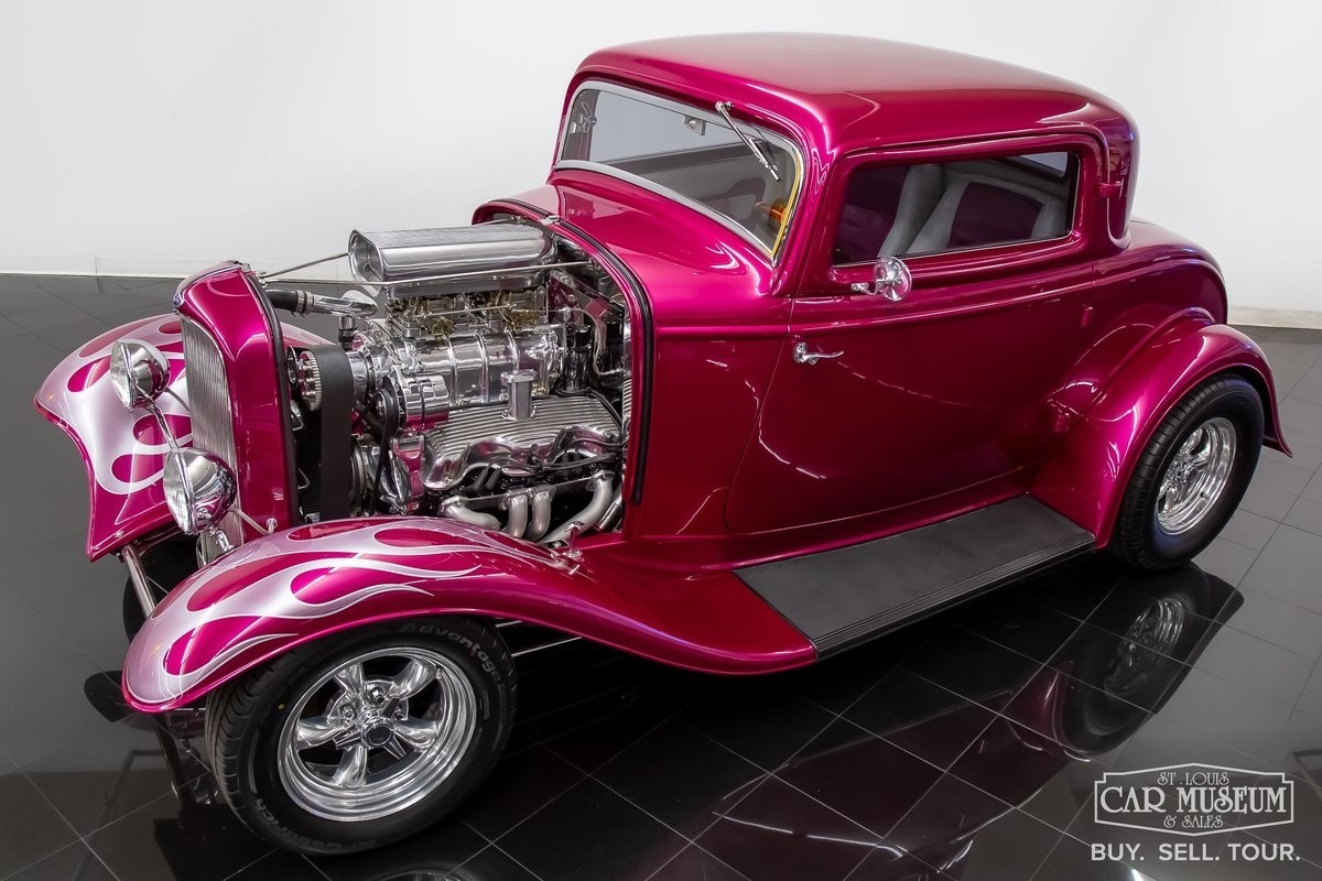 Ford-3-Window-1932-Coupe-38