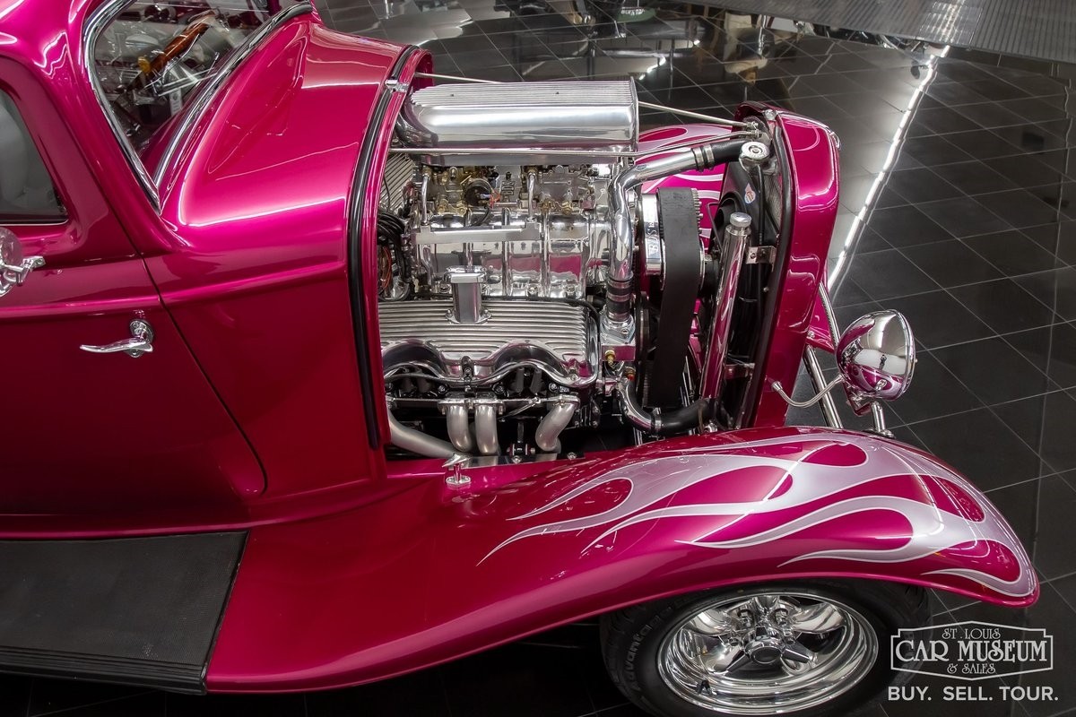 Ford-3-Window-1932-Coupe-5