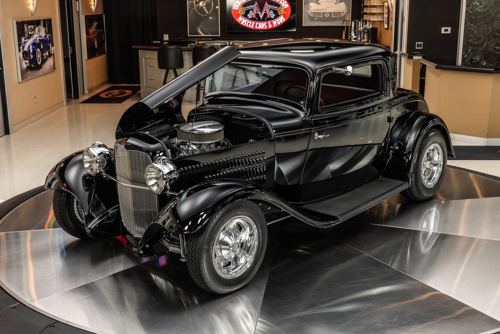 Ford-3-Window-1932-Coupe-5