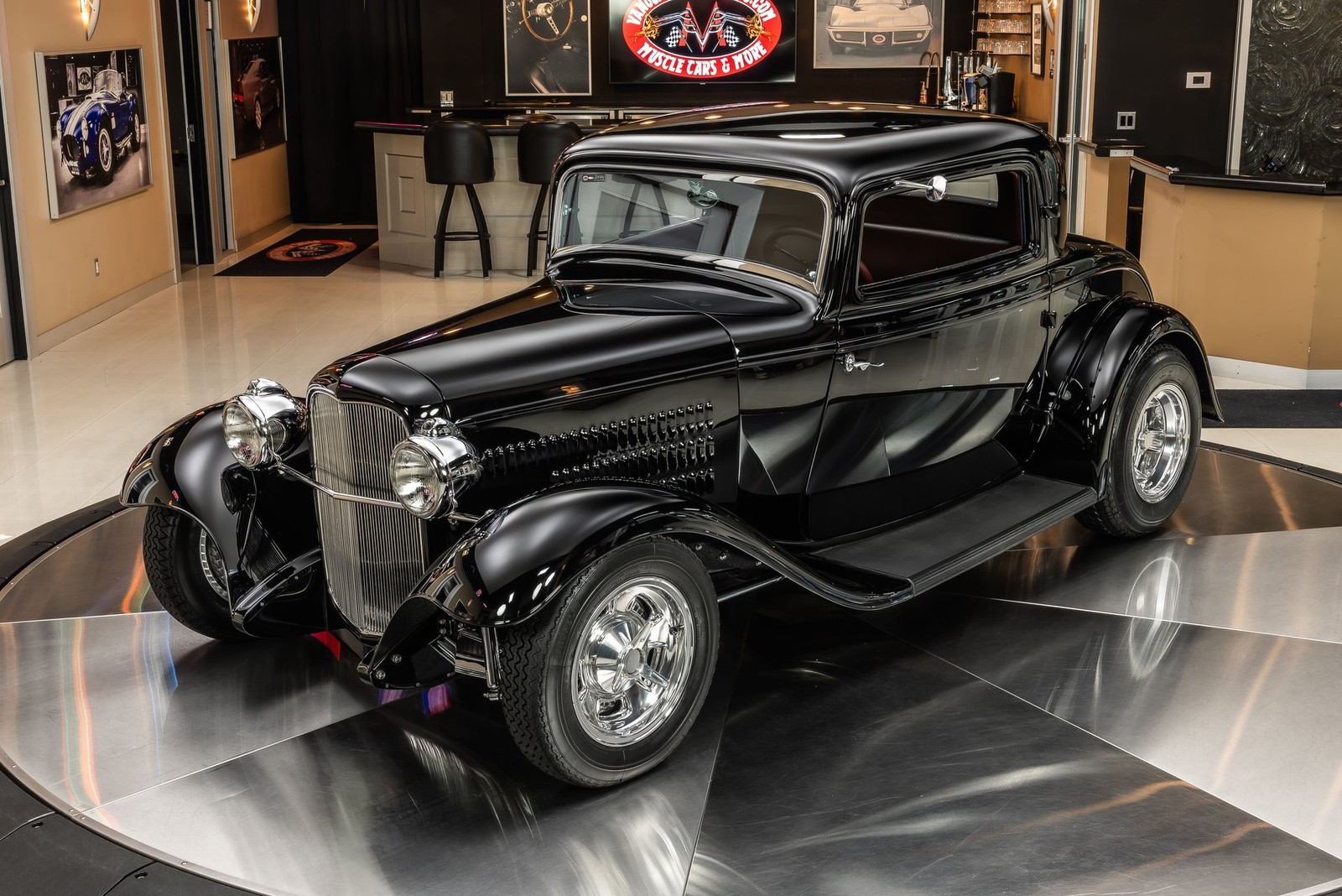 Ford-3-Window-1932-Coupe-6