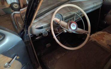 Ford-4-door-1950-3