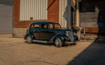 Ford-4-dr-humpback-1936-black-7