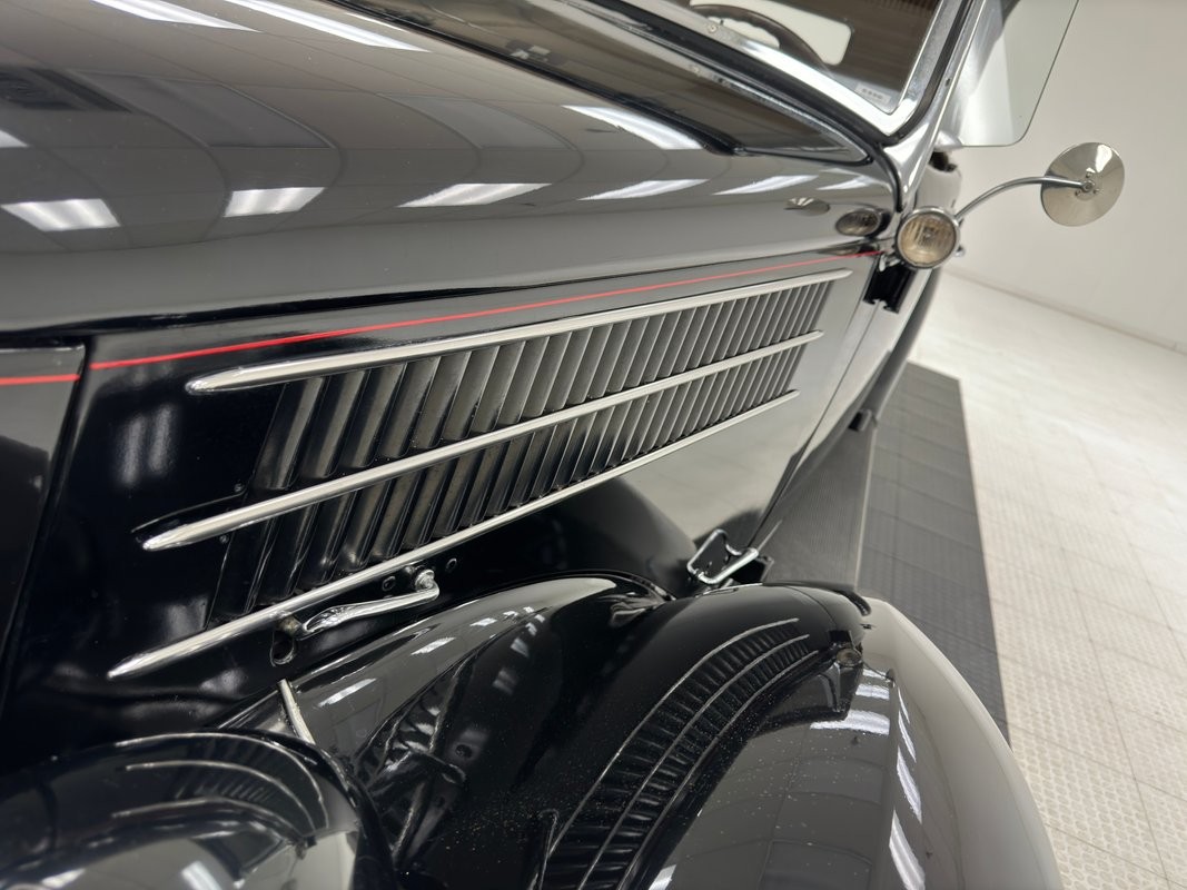 Ford-48-Series-1936-Convertible-11