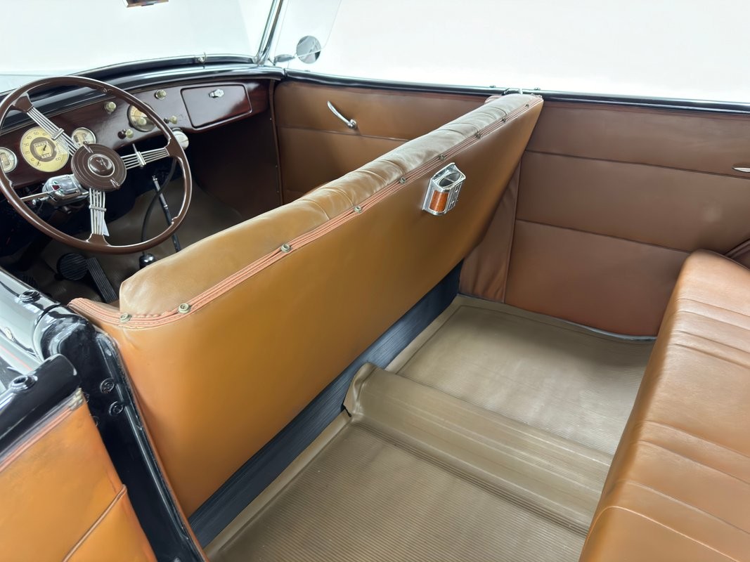 Ford-48-Series-1936-Convertible-34