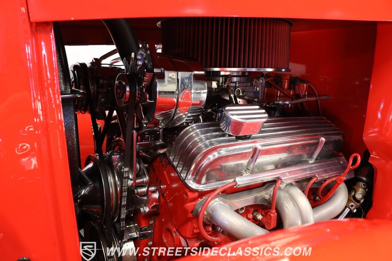 Ford-5-window-1931-Red-Hot-Tan-14