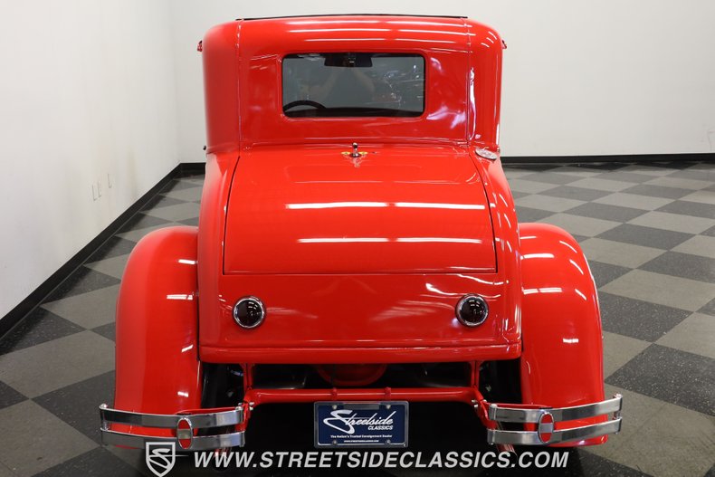 Ford-5-window-1931-Red-Hot-Tan-19
