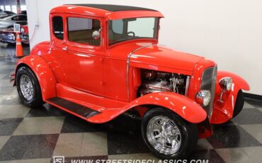 Ford-5-window-1931-Red-Hot-Tan-24