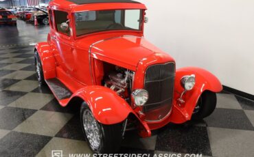 Ford-5-window-1931-Red-Hot-Tan-25
