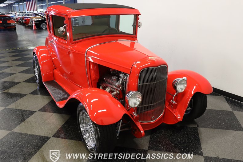 Ford-5-window-1931-Red-Hot-Tan-25