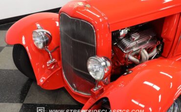 Ford-5-window-1931-Red-Hot-Tan-29