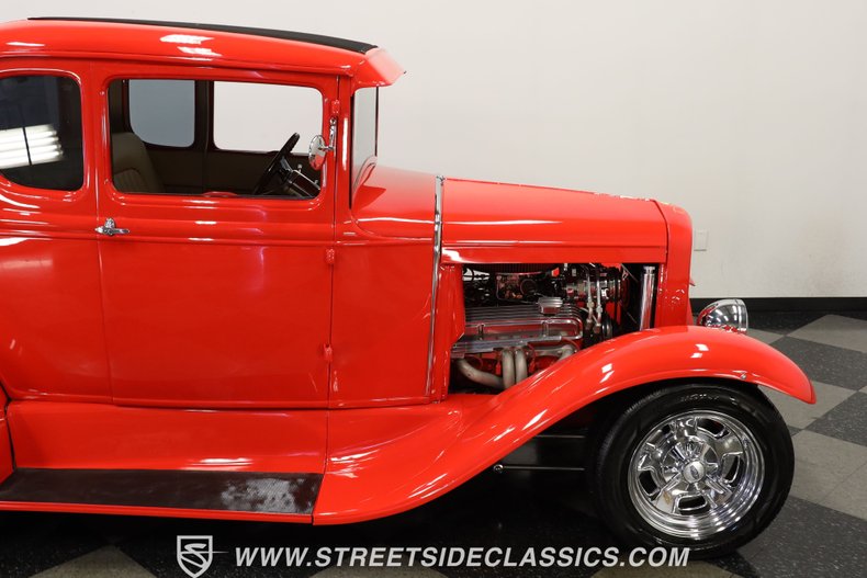 Ford-5-window-1931-Red-Hot-Tan-3