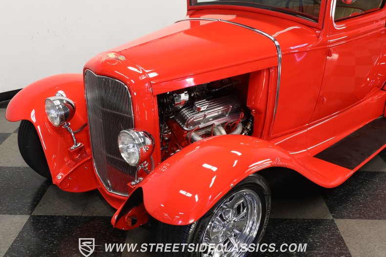 Ford-5-window-1931-Red-Hot-Tan-4