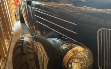 Ford-68-1936-Black-Tan-10