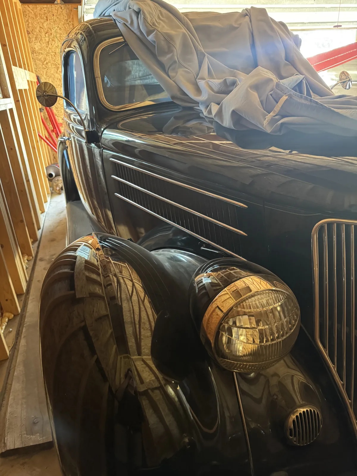 Ford-68-1936-Black-Tan-10