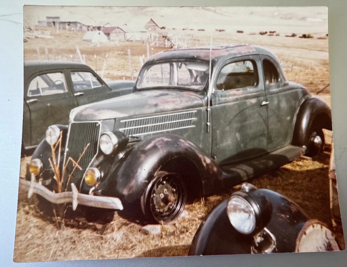 Ford-68-1936-Black-Tan-19
