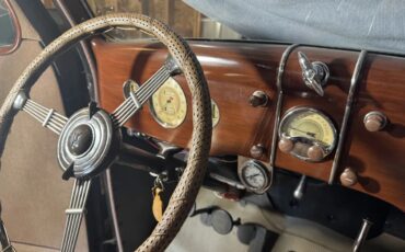 Ford-68-1936-Black-Tan-2