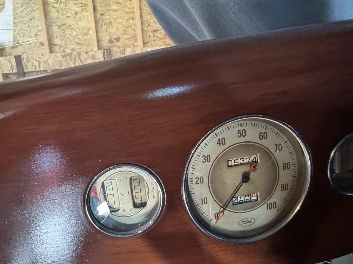 Ford-68-1936-Black-Tan-7