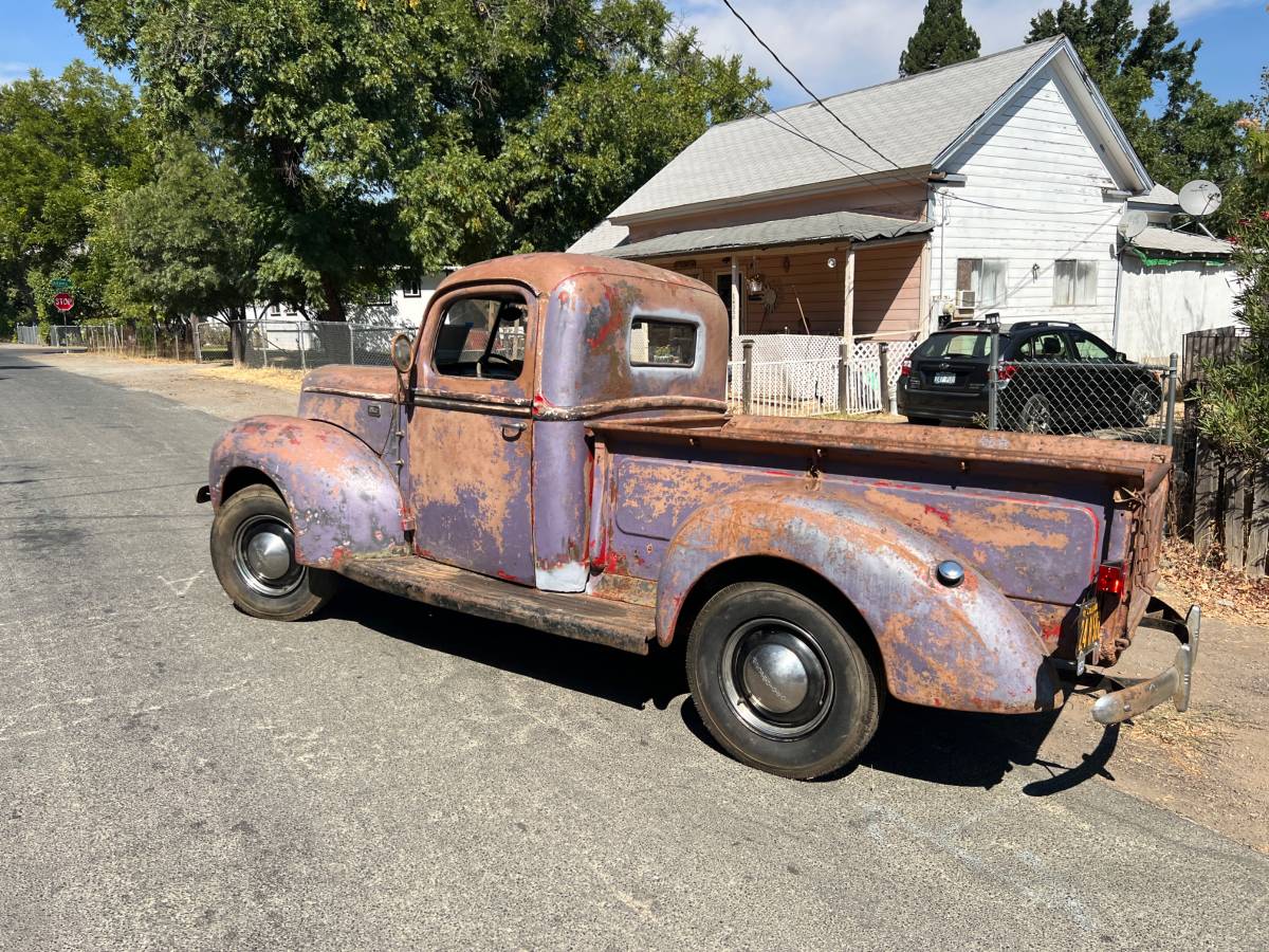 Ford-85-pickup-1946-4