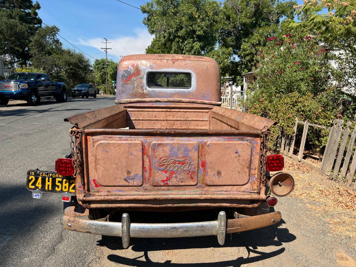 Ford-85-pickup-1946-6