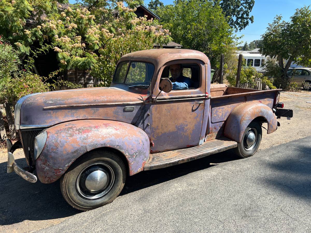 Ford-85-pickup-1946-7