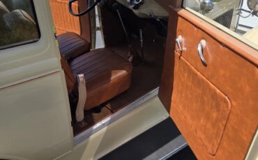 Ford-A400-1931-Tan-Brown-8