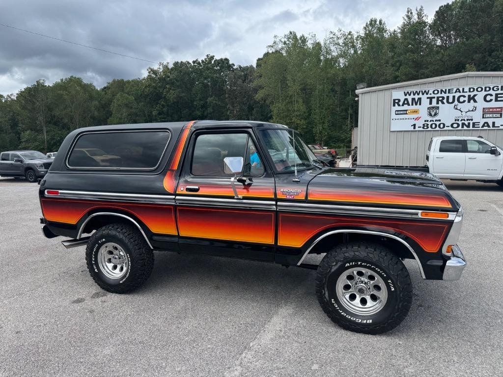 Ford-BRONCO-Free-wheeling-appearance-pkg-frame-off-ver-1979-20