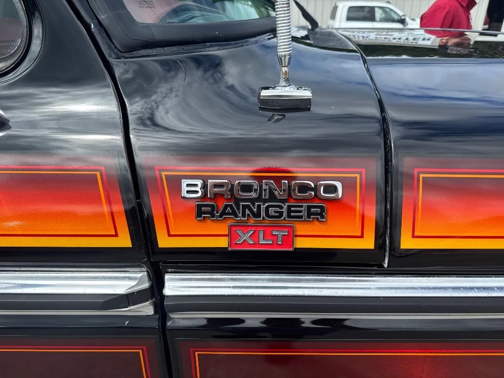 Ford-BRONCO-Free-wheeling-appearance-pkg-frame-off-ver-1979-31