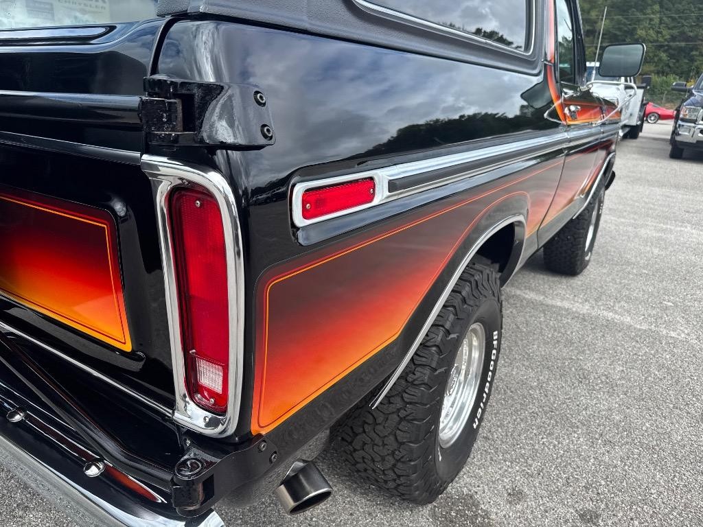 Ford-BRONCO-Free-wheeling-appearance-pkg-frame-off-ver-1979-34