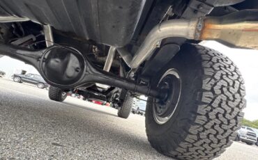 Ford-BRONCO-Free-wheeling-appearance-pkg-frame-off-ver-1979-7