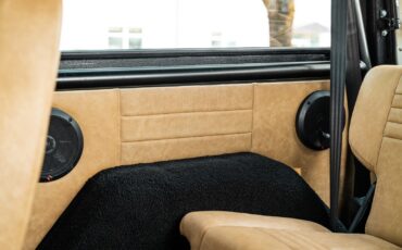 Ford-Bronco-1966-28