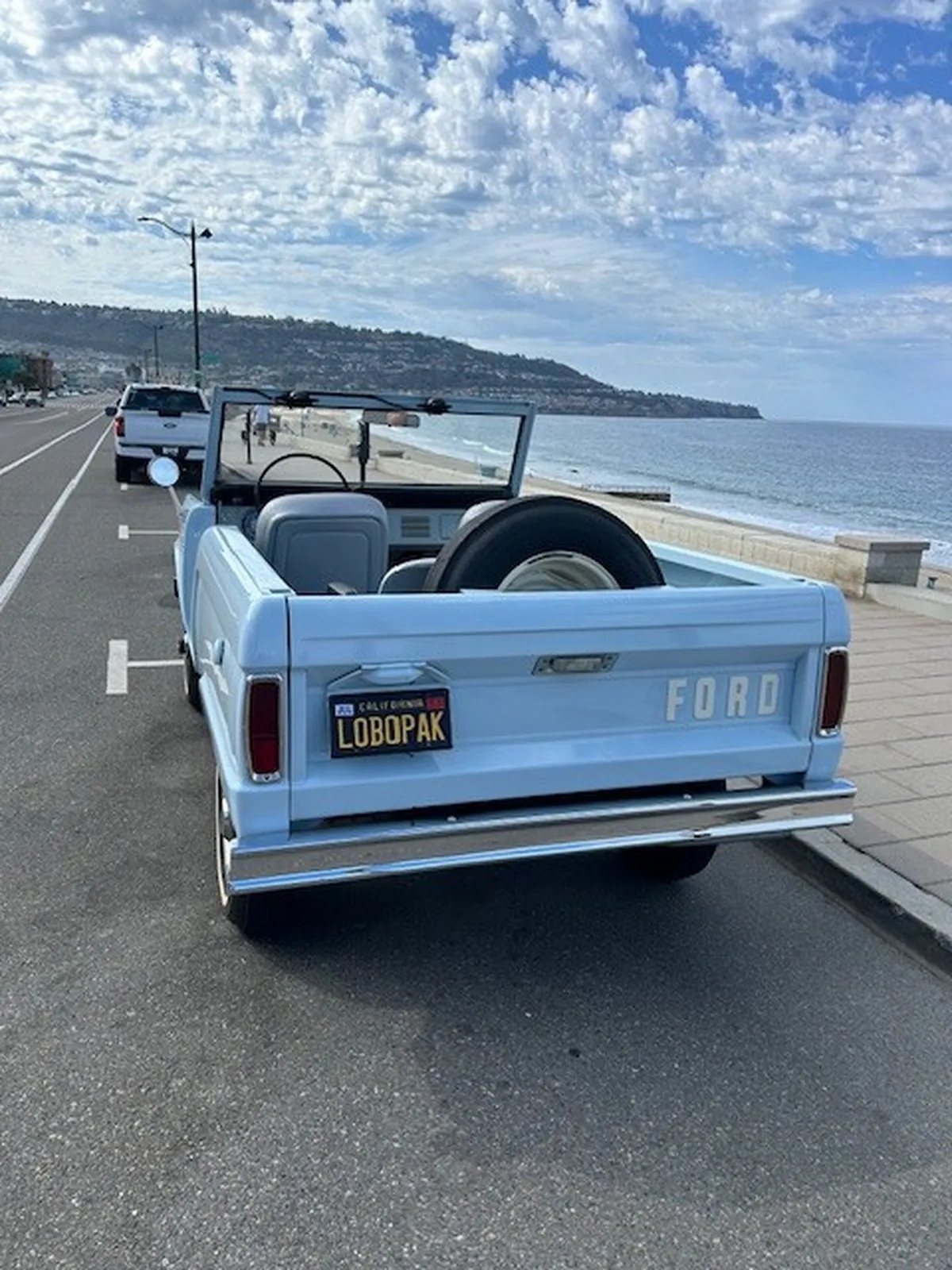 Ford-Bronco-1966-Light-Arcadian-Blue-Light-Arcadian-Blue-2