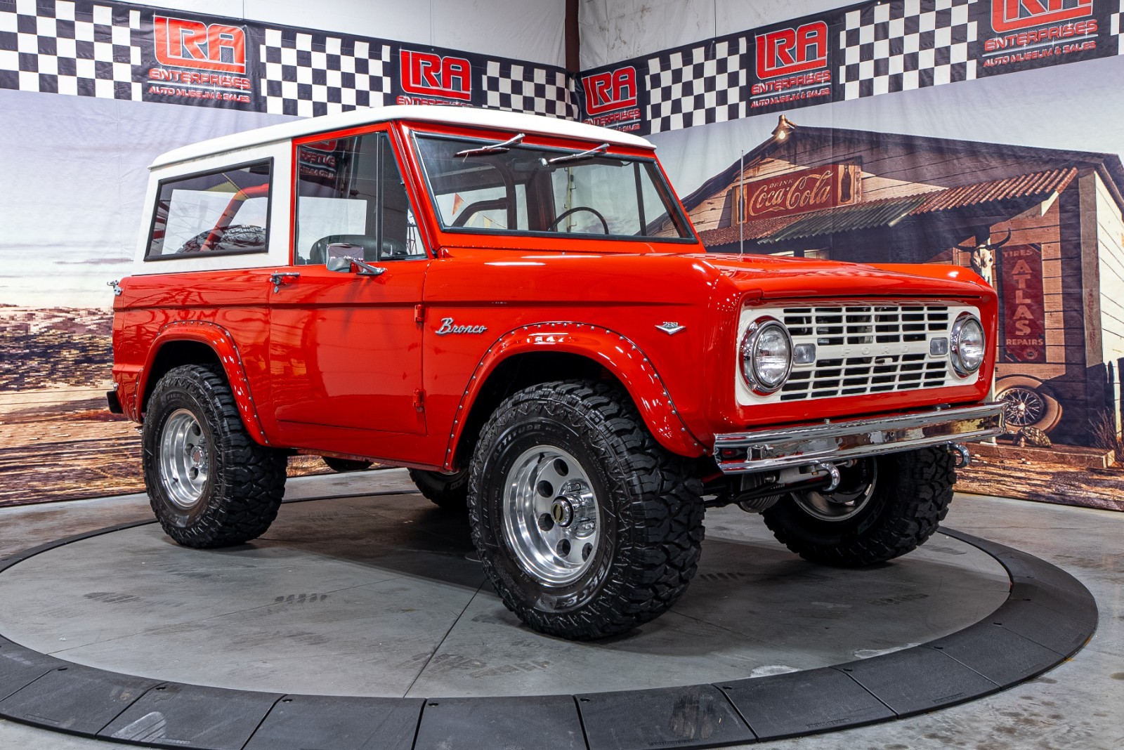 Ford Bronco 1967 SUV